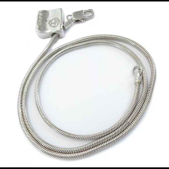 Chanel Sterling Silver vintage necklace pendant - Picture 1 of 4